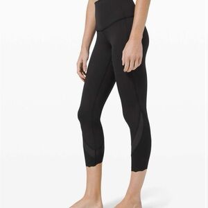 Lululemon Wunder Under Scalloped Hem High-Rise Crop Legging 23"